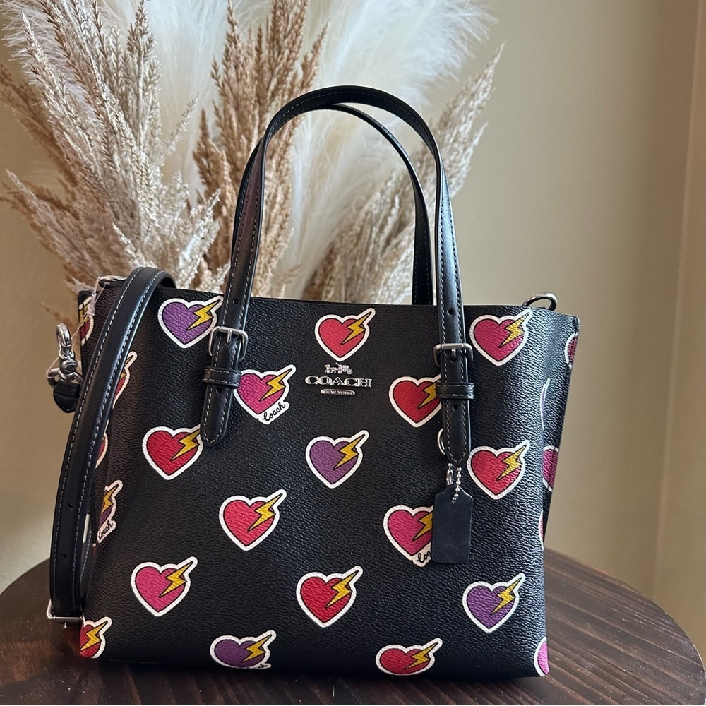 Coach Mollie Tote Bag 25 With Heart Bolt Print - Picture 2 of 12